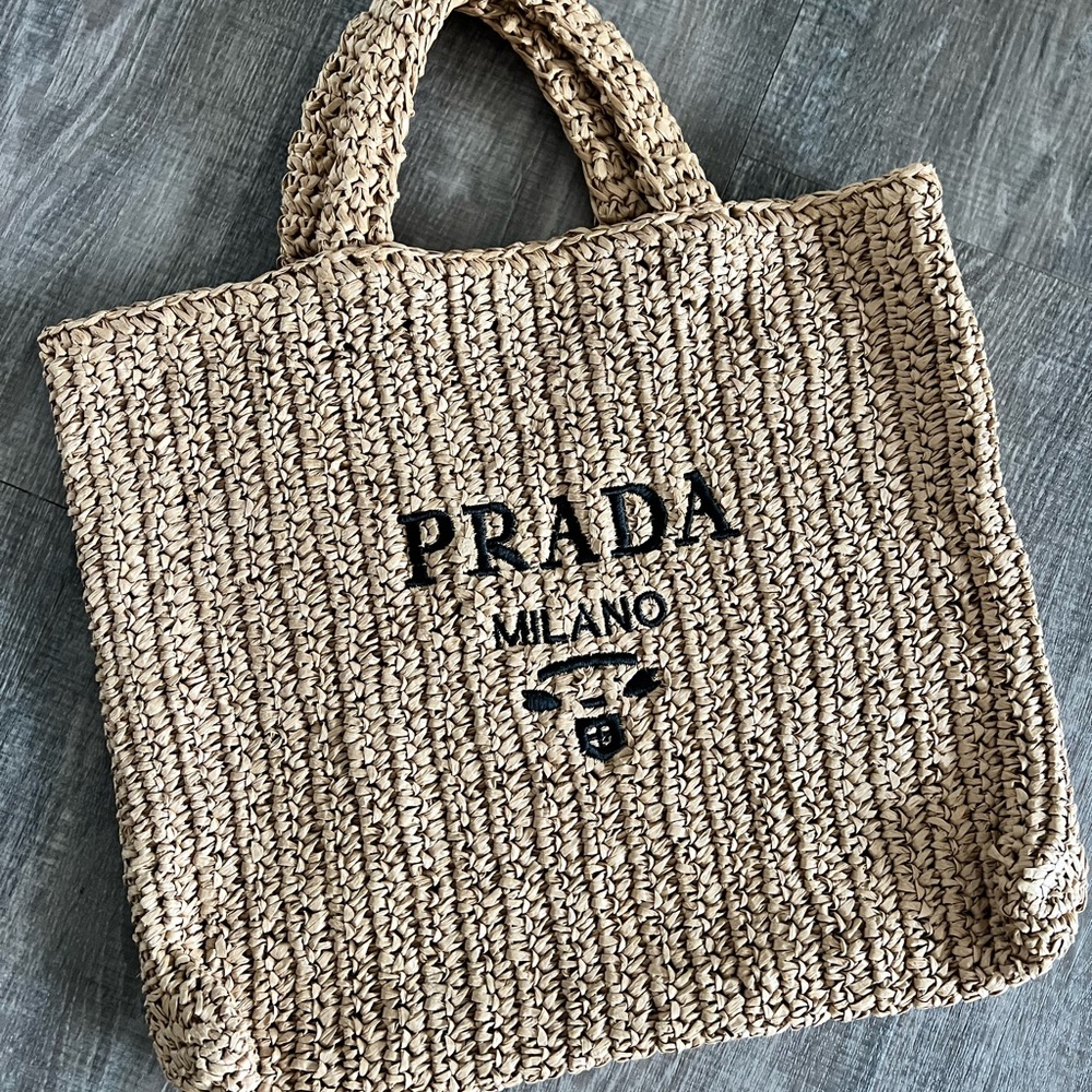 16 x 14 Prada style bag brand new